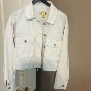 White denim, light weight, cropped jean jacket